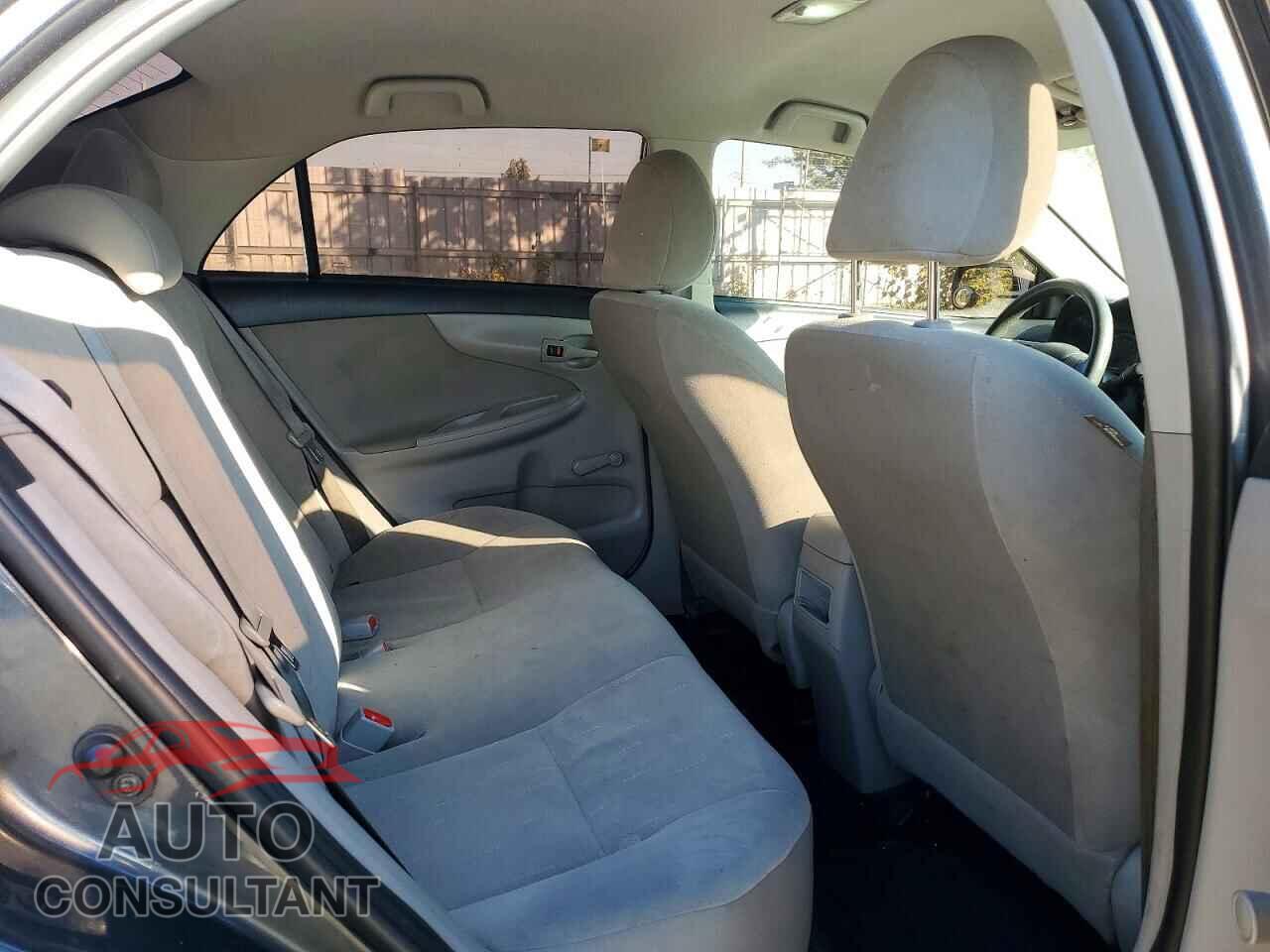 TOYOTA COROLLA 2011 - 2T1BU4EEXBC744576