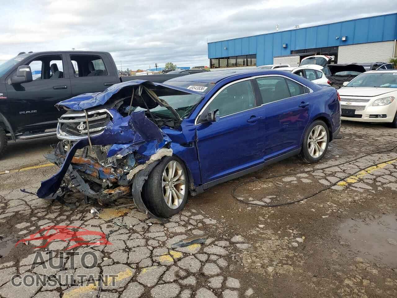 FORD TAURUS 2013 - 1FAHP2E80DG214708