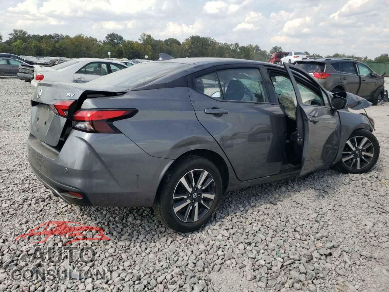 NISSAN VERSA 2021 - 3N1CN8EV2ML821727
