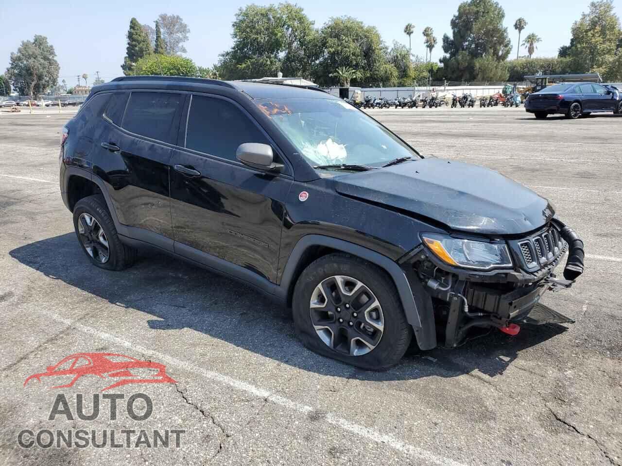 JEEP COMPASS 2018 - 3C4NJDDB6JT457714