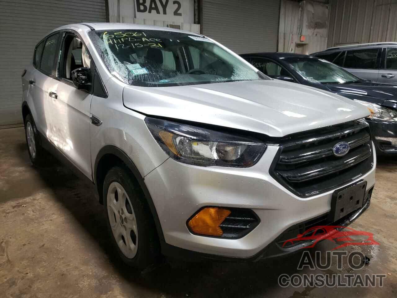 FORD ESCAPE 2018 - 1FMCU0F73JUA94970