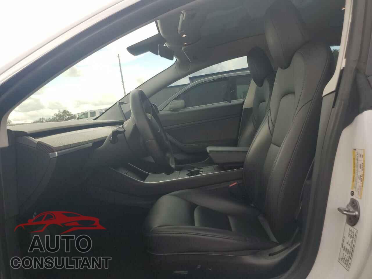 TESLA MODEL 3 2020 - 5YJ3E1EA6LF644890