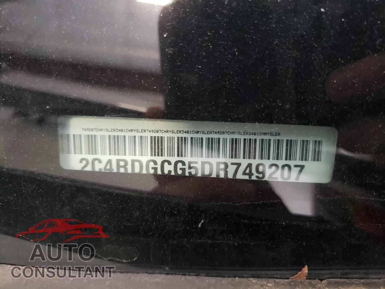 DODGE CARAVAN 2013 - 2C4RDGCG5DR749207