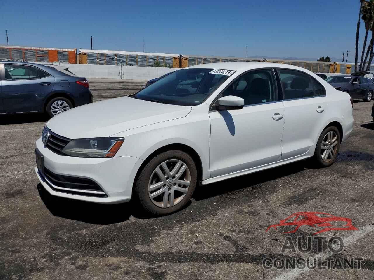 VOLKSWAGEN JETTA 2017 - 3VW2B7AJ8HM319168