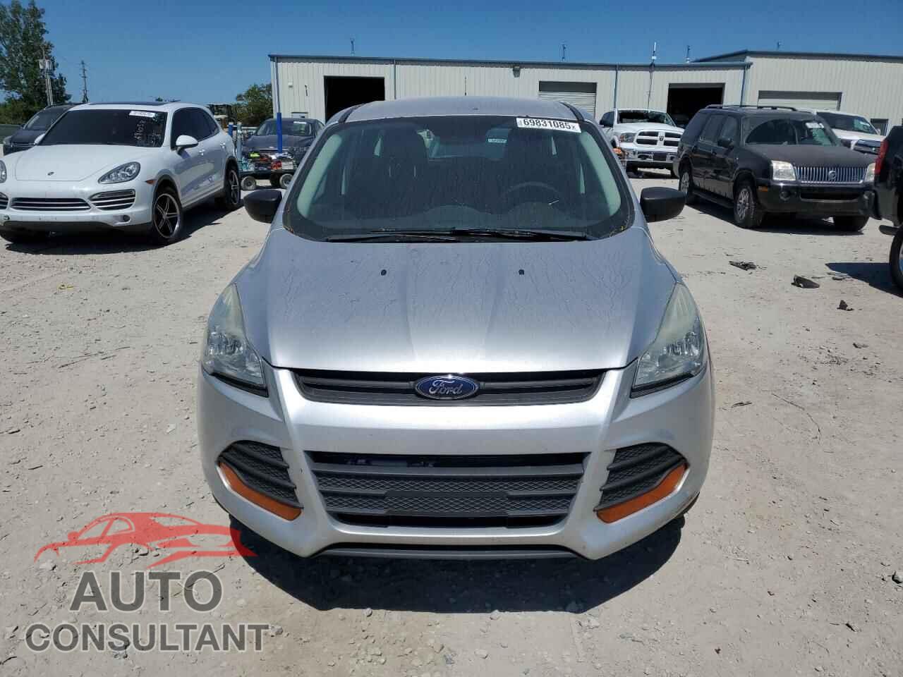 FORD ESCAPE 2015 - 1FMCU0F75FUB06172