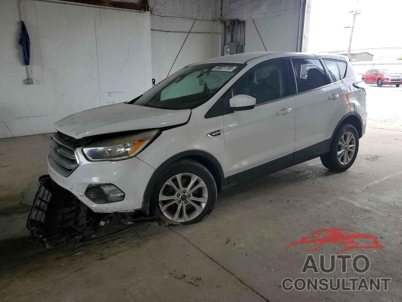 FORD ESCAPE 2017 - 1FMCU9G96HUD44622