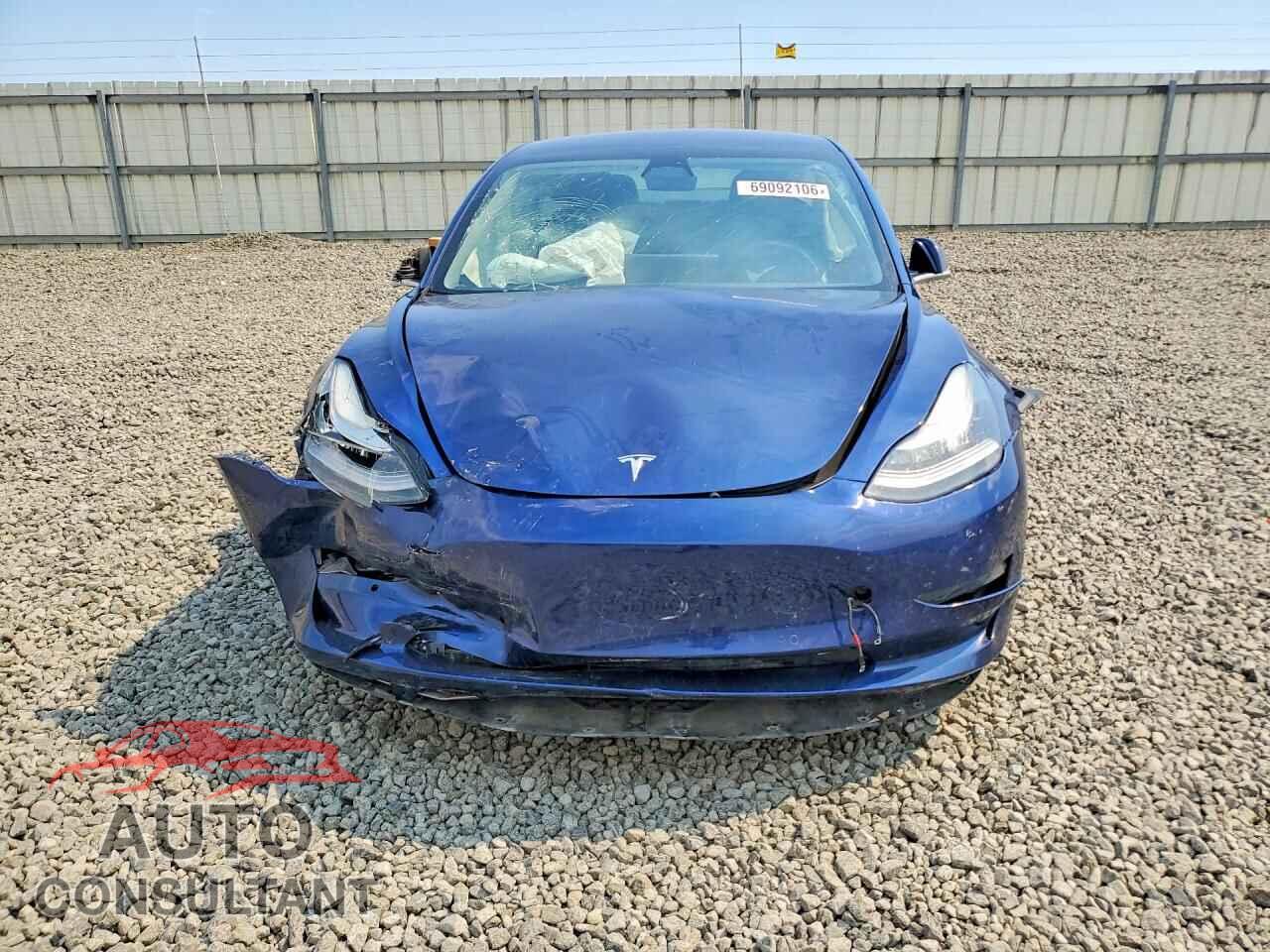TESLA MODEL 3 2019 - 5YJ3E1EB5KF465067