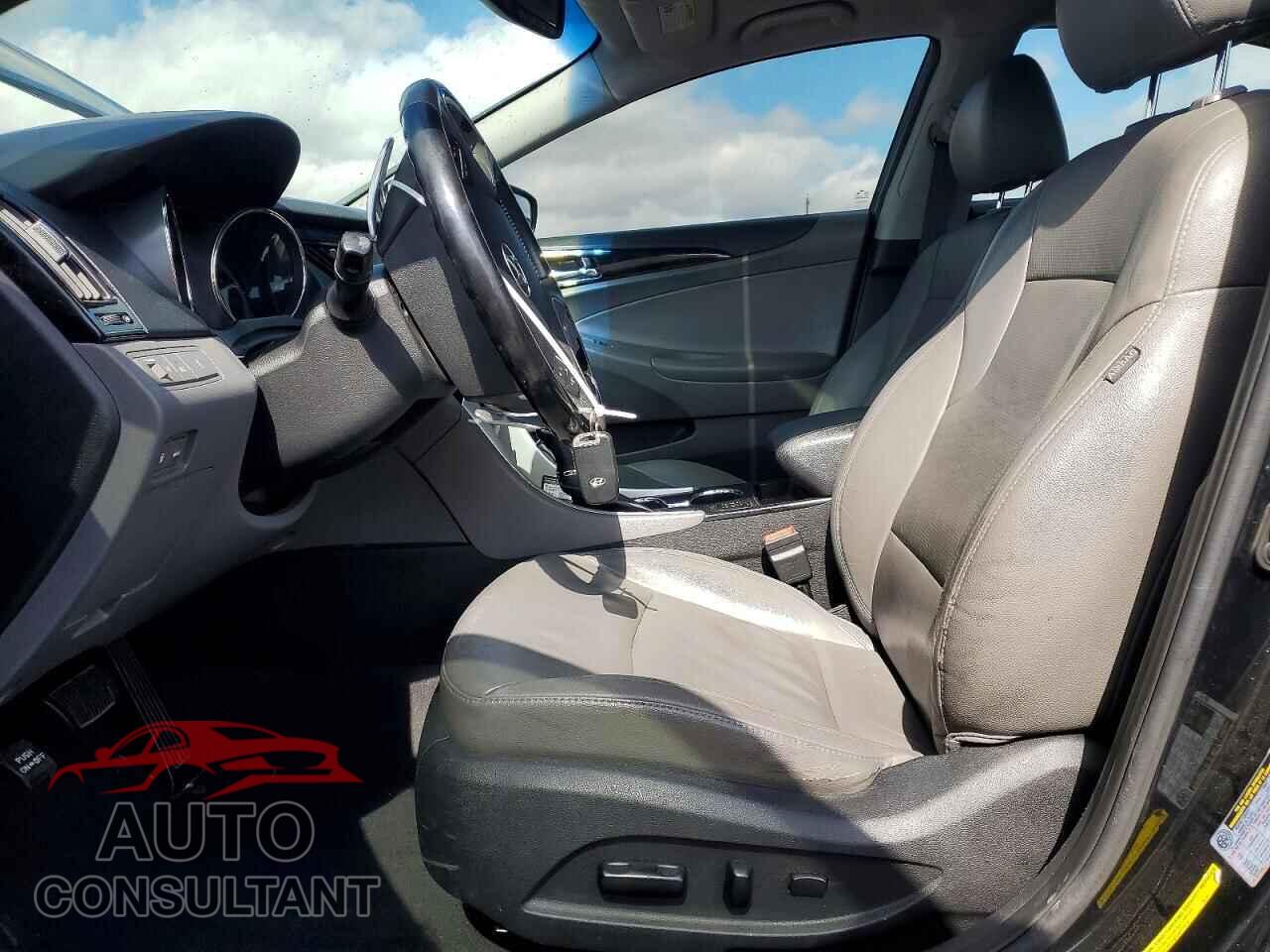 HYUNDAI SONATA 2012 - 5NPEC4AB3CH411131