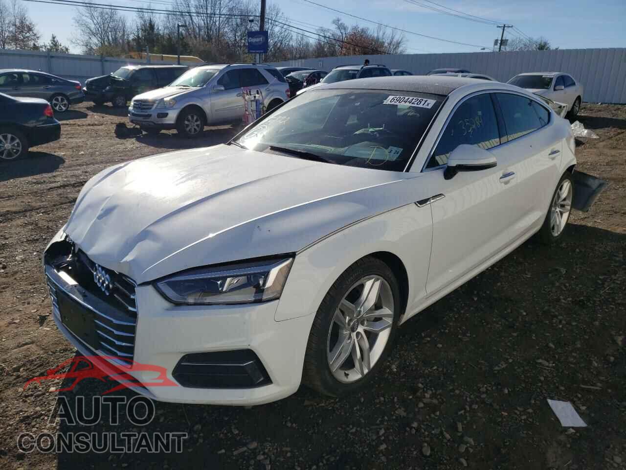 AUDI A5 2019 - WAUANCF55KA059128