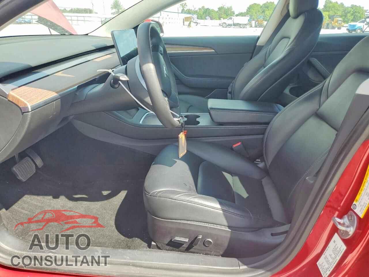 TESLA MODEL 3 2021 - 5YJ3E1EA1MF042674