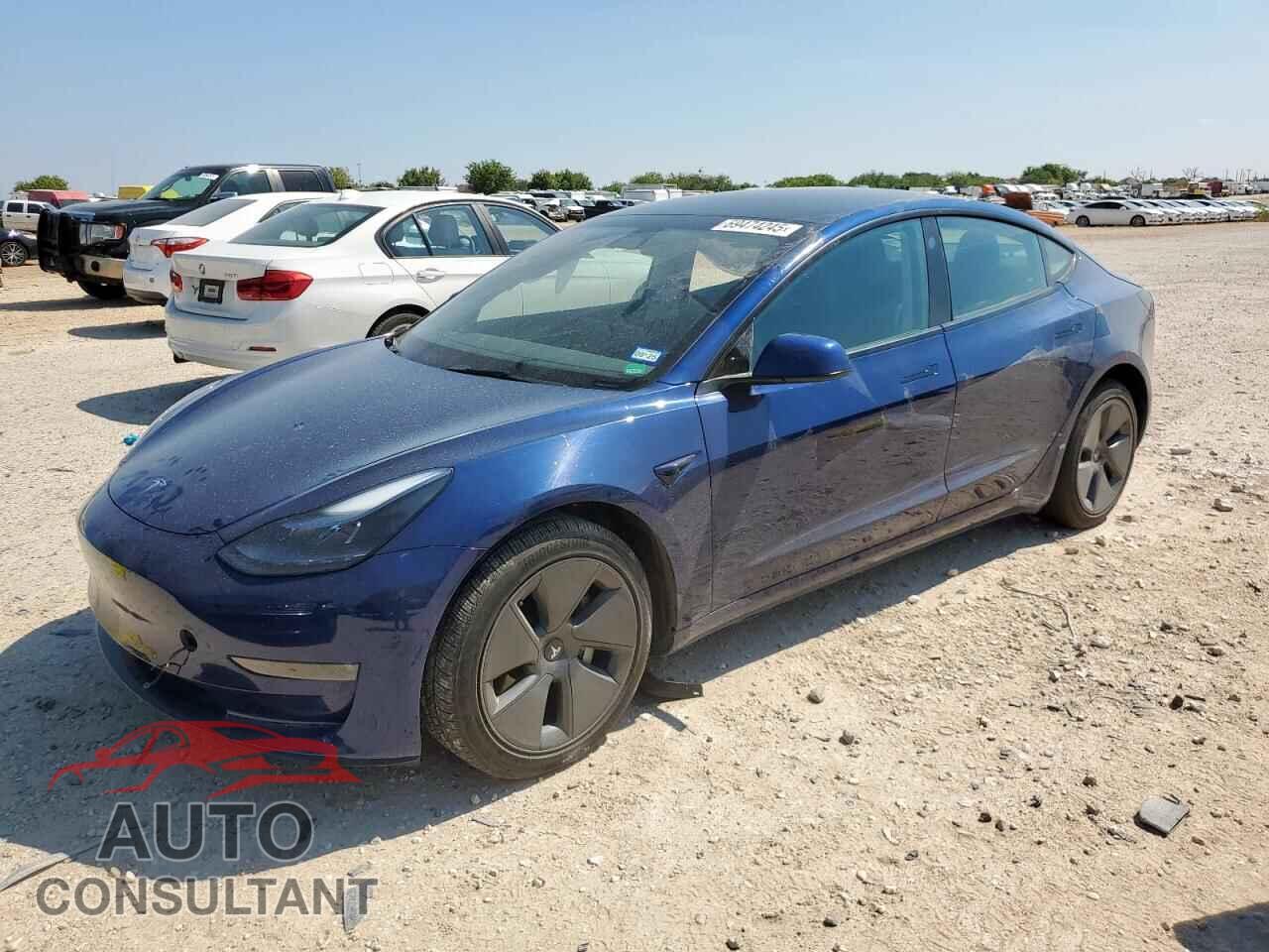 TESLA MODEL 3 2022 - 5YJ3E1EB5NF263690