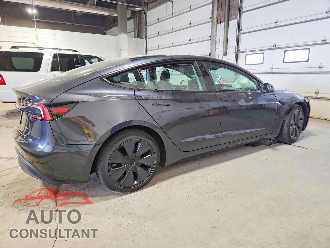 TESLA MODEL 3 2024 - 5YJ3E1EB8RF768046