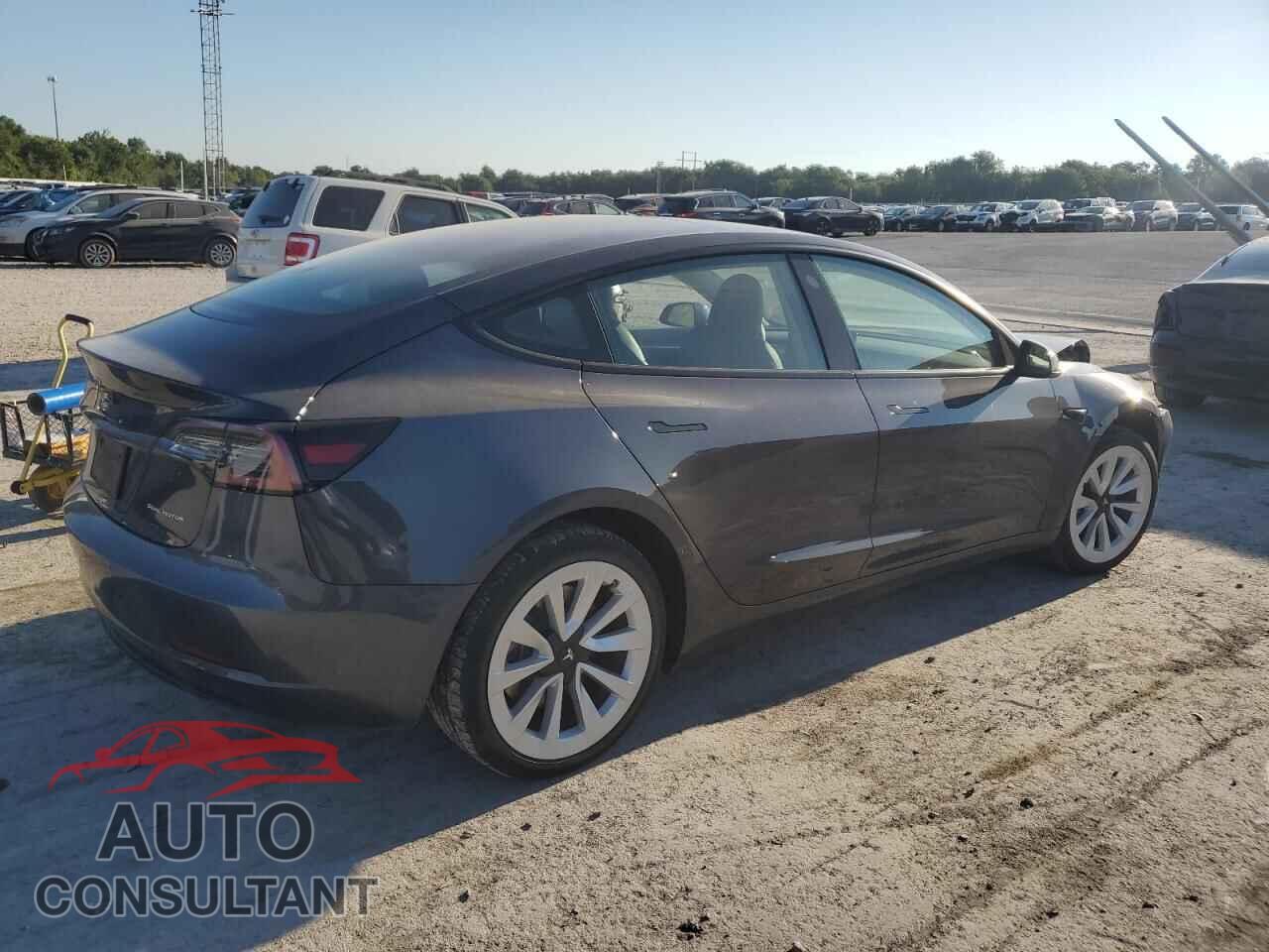 TESLA MODEL 3 2021 - 5YJ3E1EB9MF044729