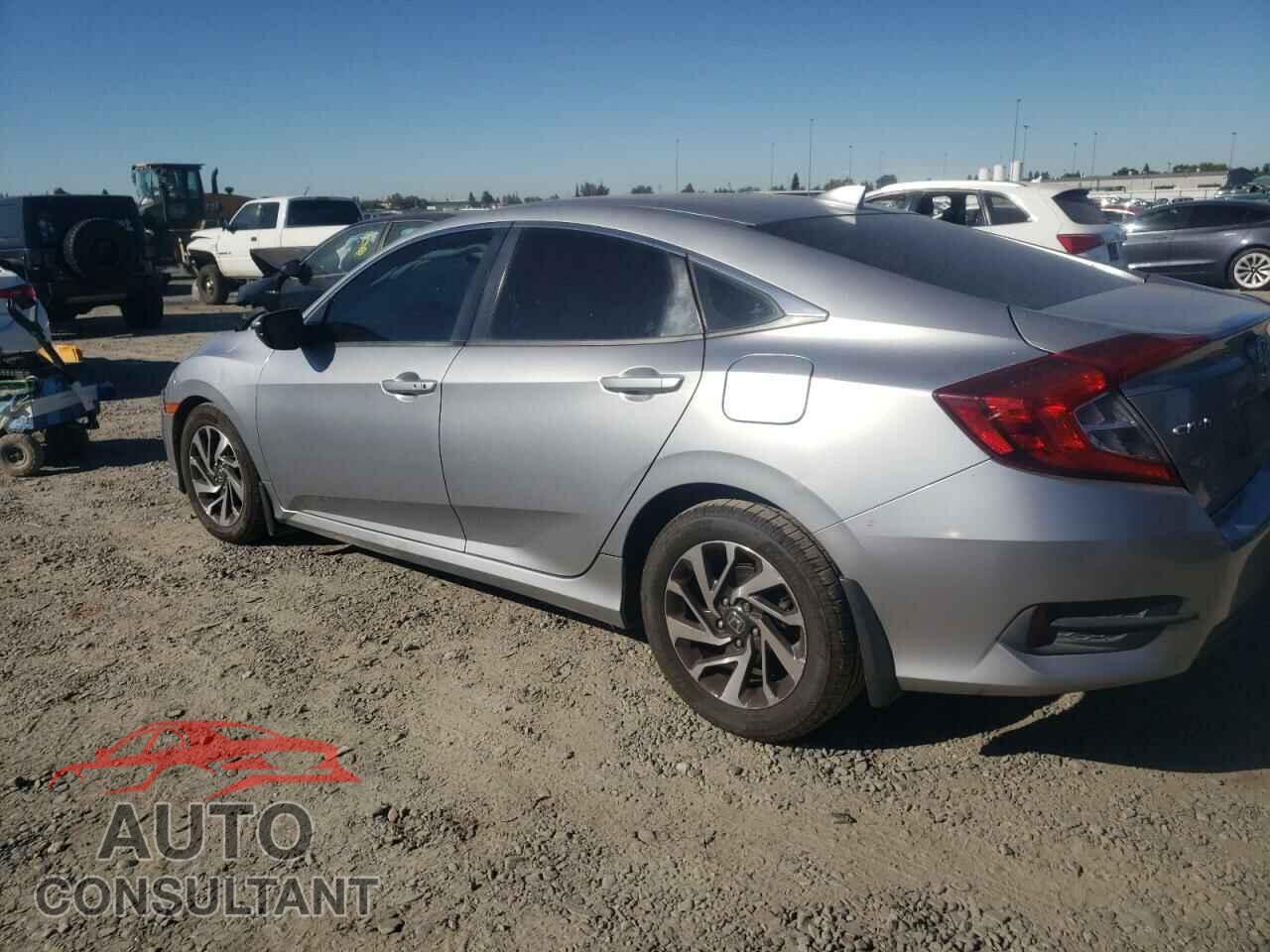 HONDA CIVIC 2017 - 19XFC2F78HE201682