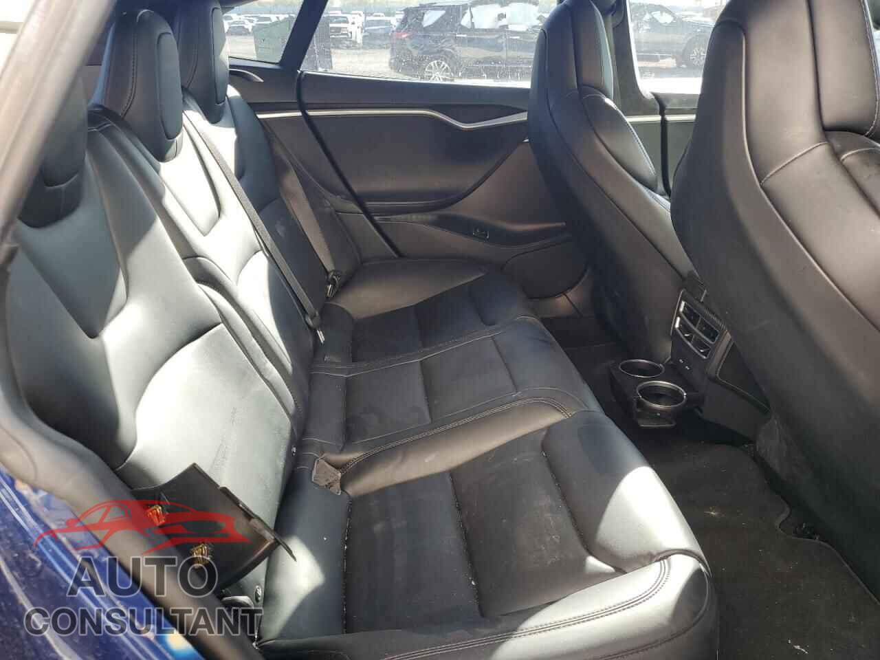 TESLA MODEL S 2017 - 5YJSA1E44HF228801