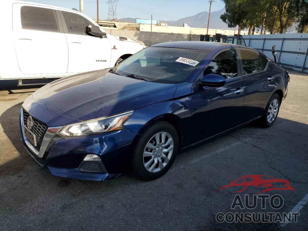 NISSAN ALTIMA 2019 - 1N4BL4BV4KC220104