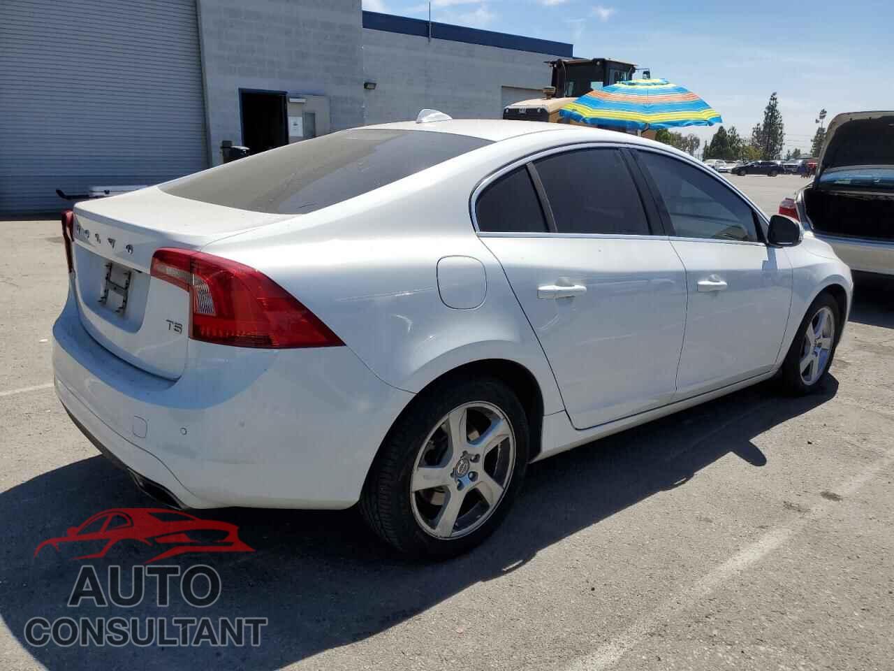 VOLVO S60 2015 - YV126MFD2F1309782