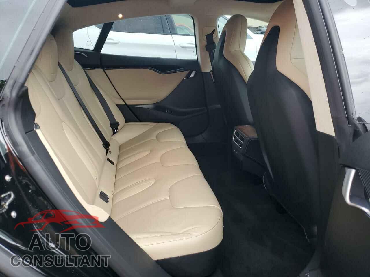 TESLA MODEL S 2016 - 5YJSA1E23GF169947