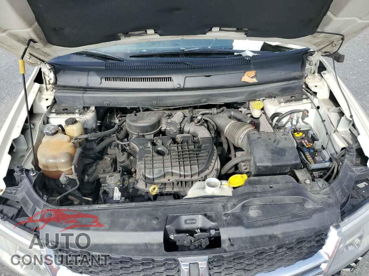DODGE JOURNEY 2013 - 3C4PDCDG8DT697213