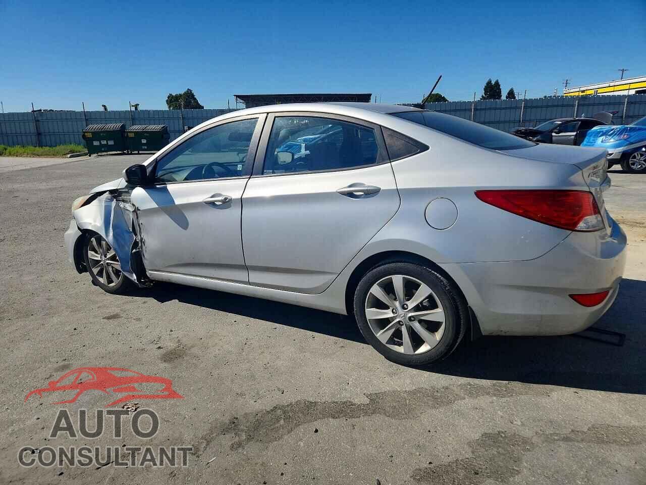 HYUNDAI ACCENT 2013 - KMHCU4AE9DU328546