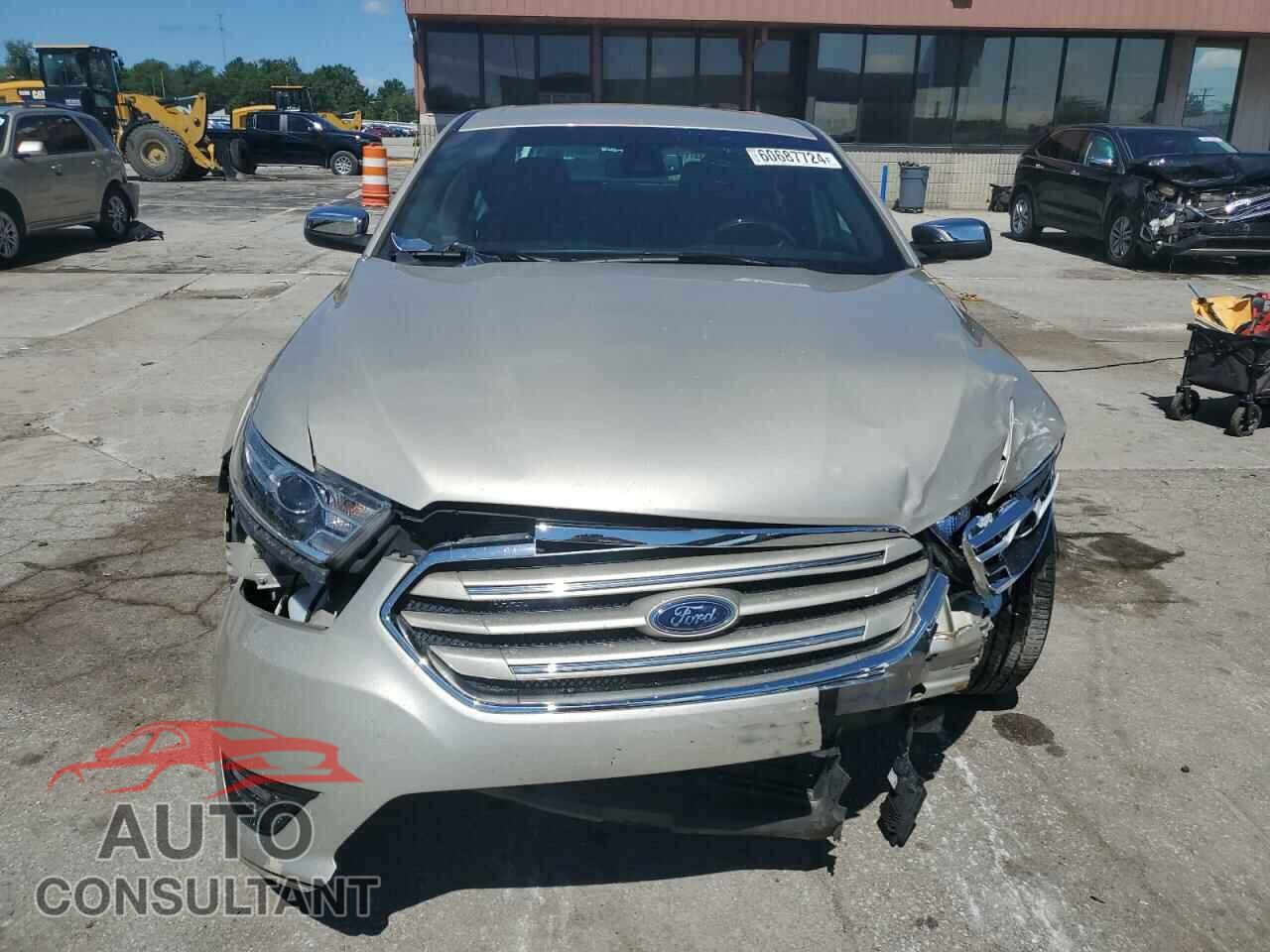 FORD TAURUS 2017 - 1FAHP2F84HG109500