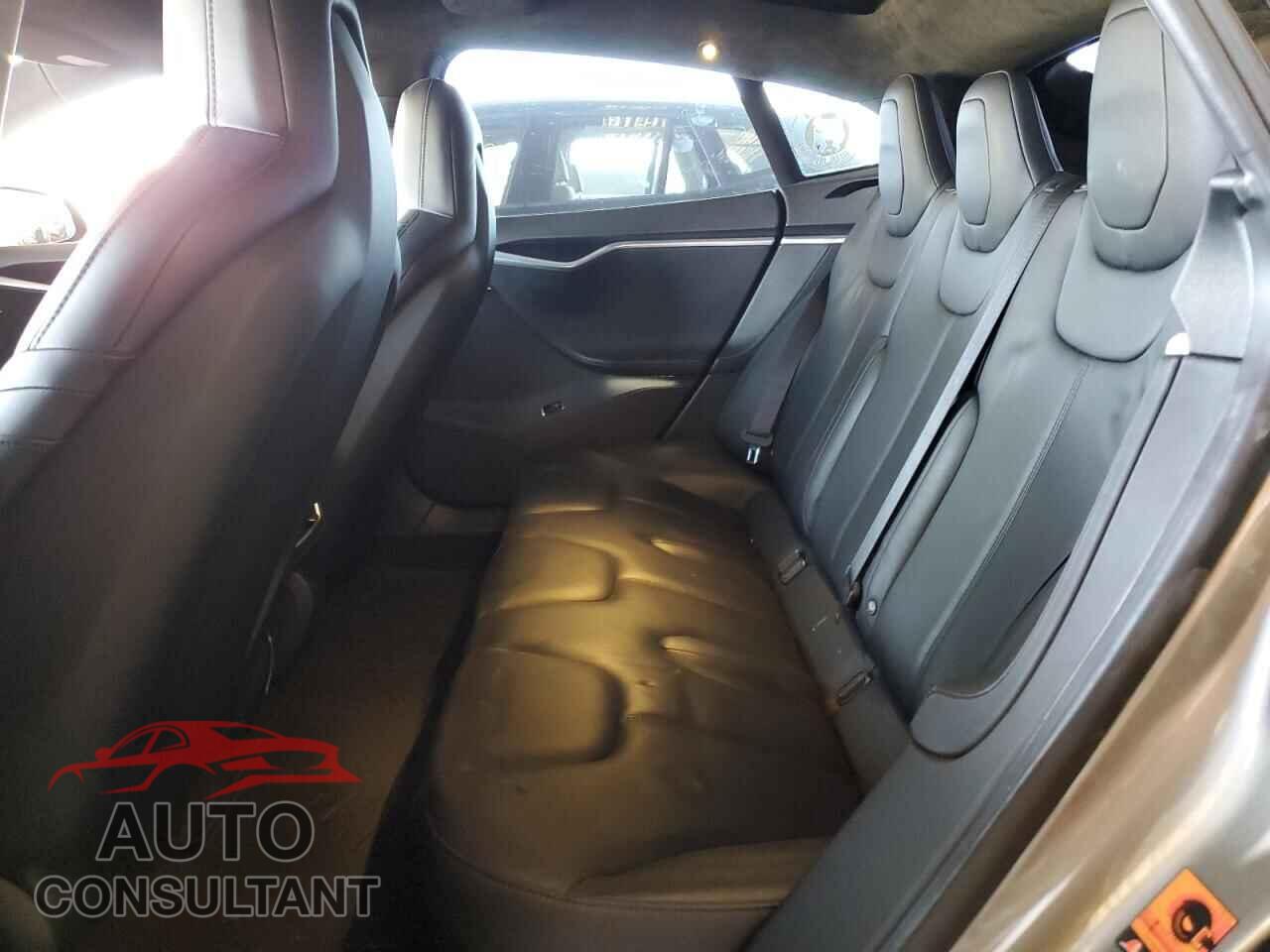TESLA MODEL S 2015 - 5YJSA1V41FF100609