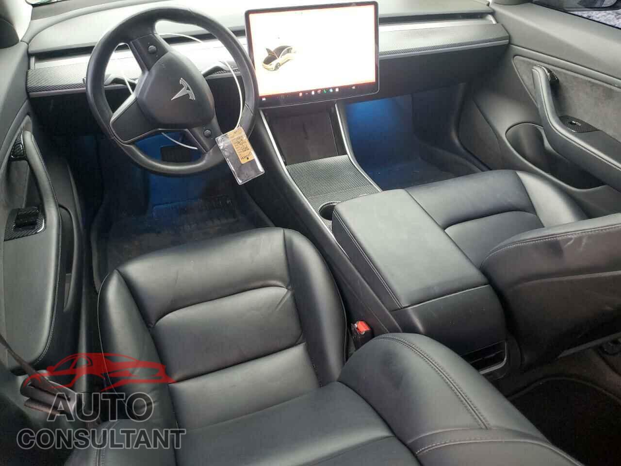 TESLA MODEL 3 2018 - 5YJ3E1EA6JF042116