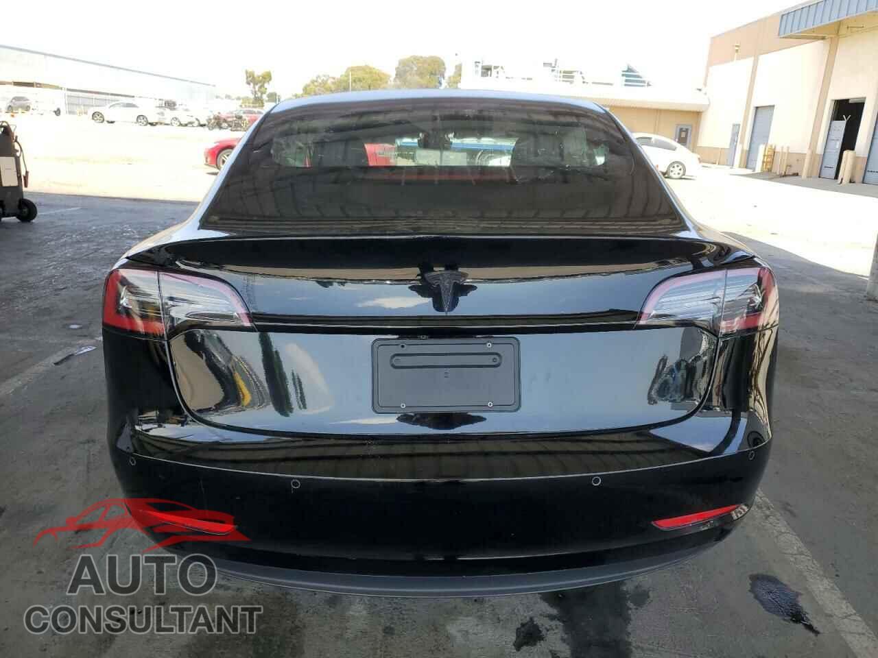 TESLA MODEL 3 2022 - 5YJ3E1EA3NF143183