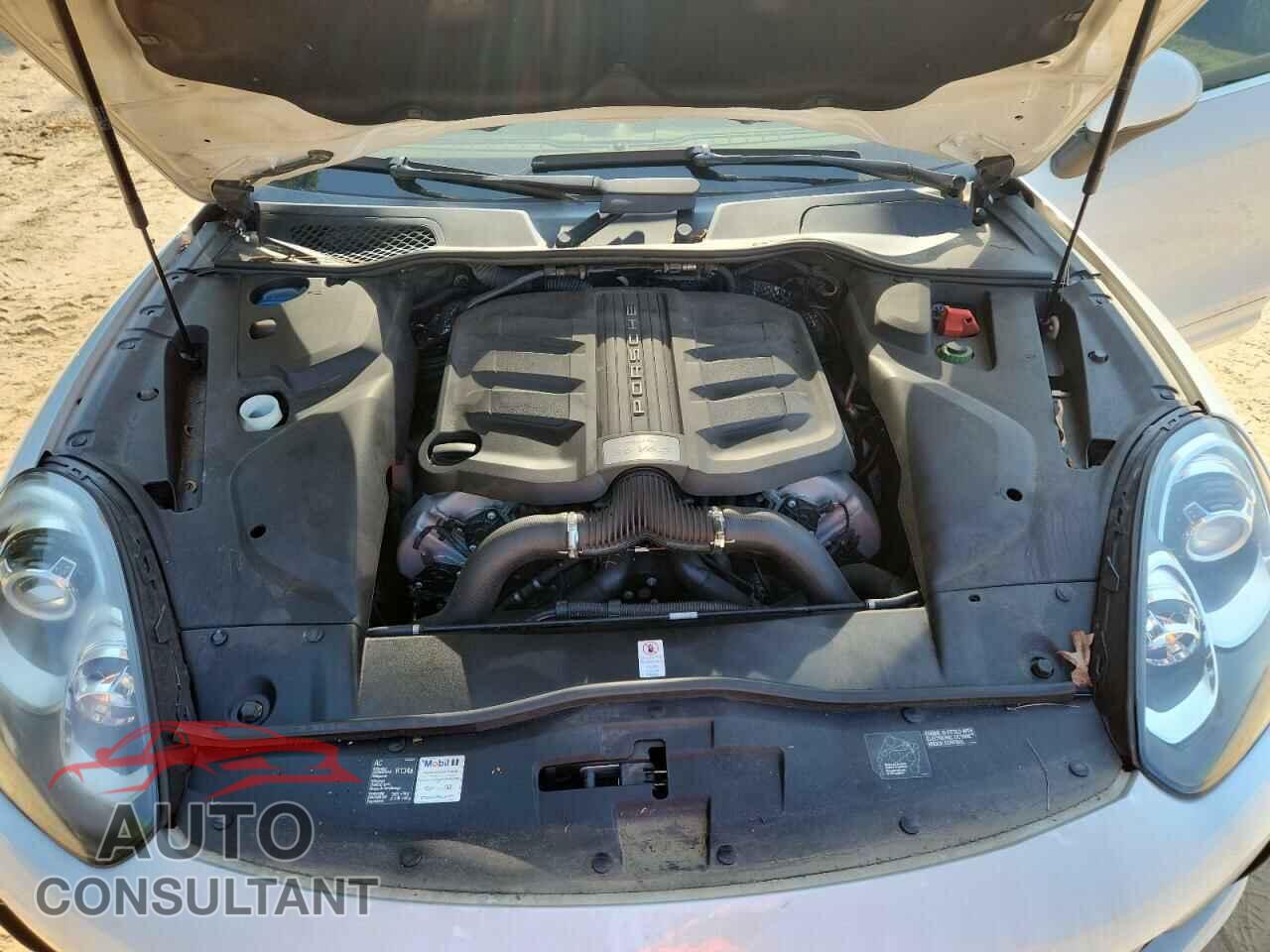 PORSCHE CAYENNE 2015 - WP1AB2A24FLA59813