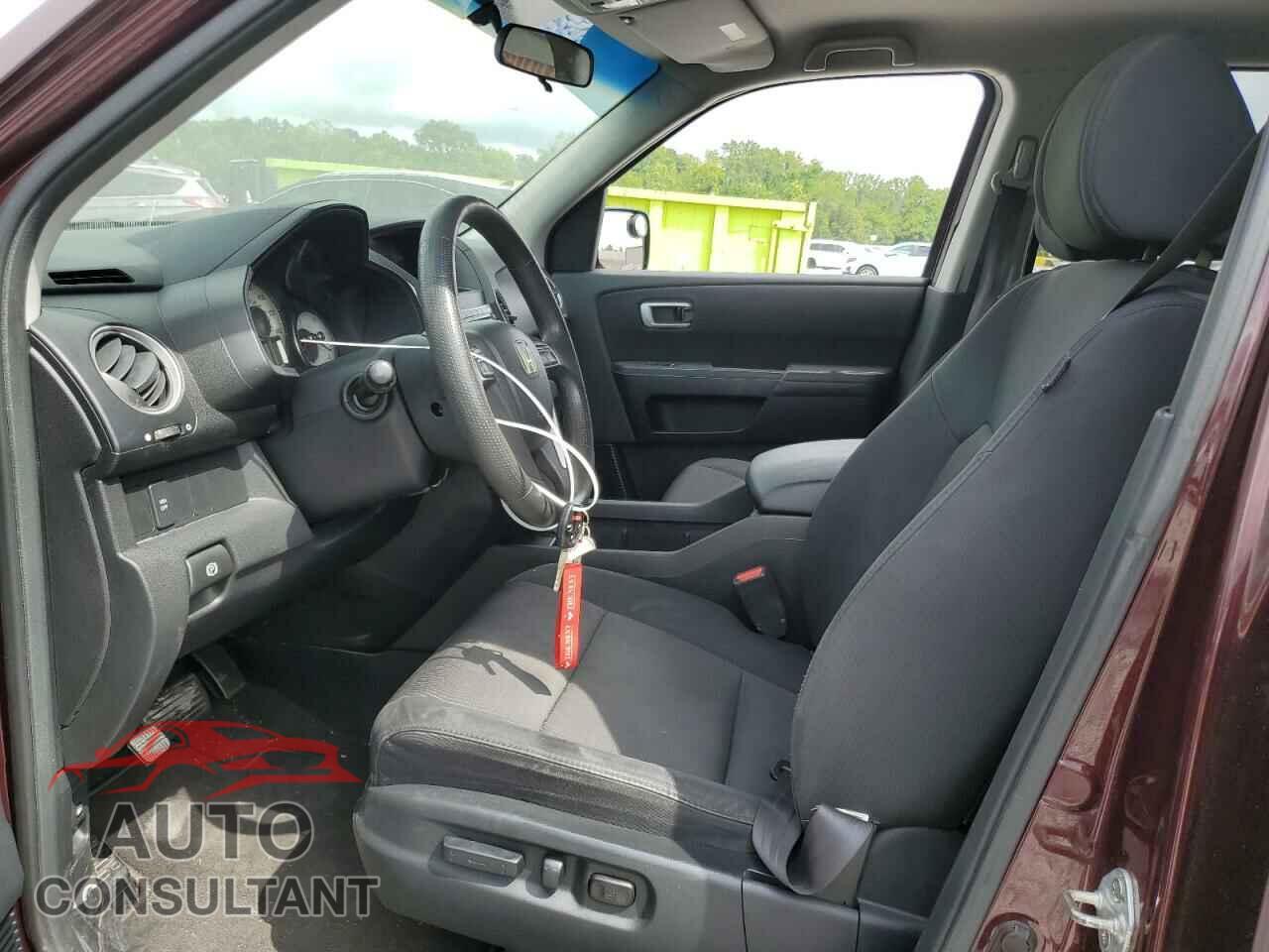 HONDA PILOT 2010 - 5FNYF4H45AB007528