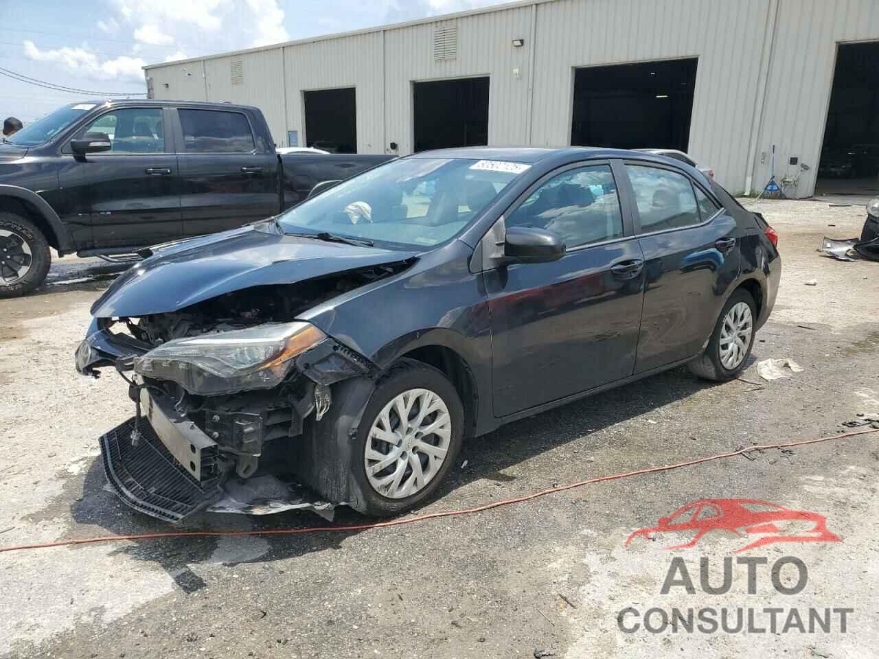 TOYOTA COROLLA 2018 - 5YFBURHE7JP802179
