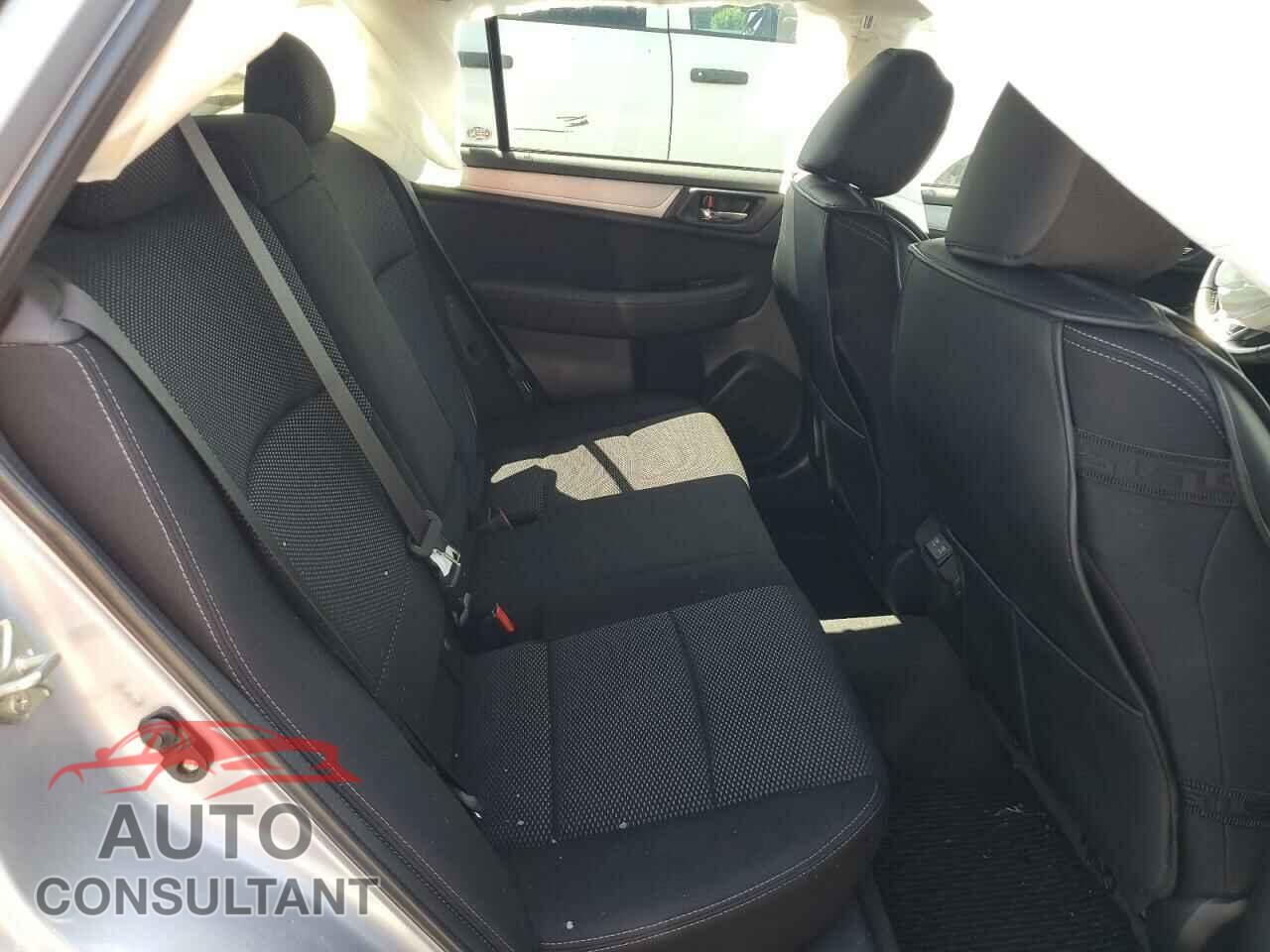 SUBARU OUTBACK 2019 - 4S4BSAFC7K3357828