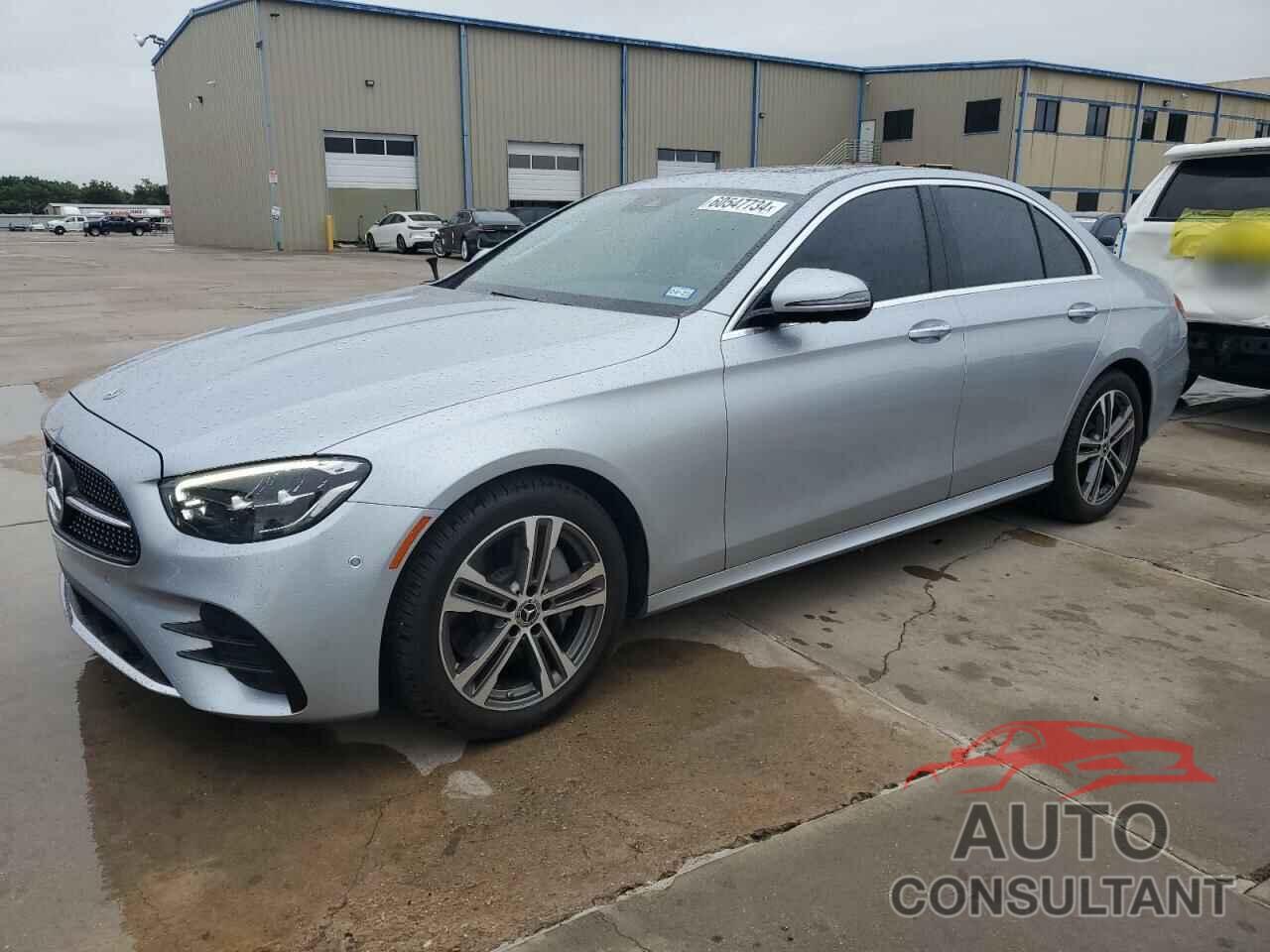 MERCEDES-BENZ E-CLASS 2022 - W1KZF8DB8NB030817