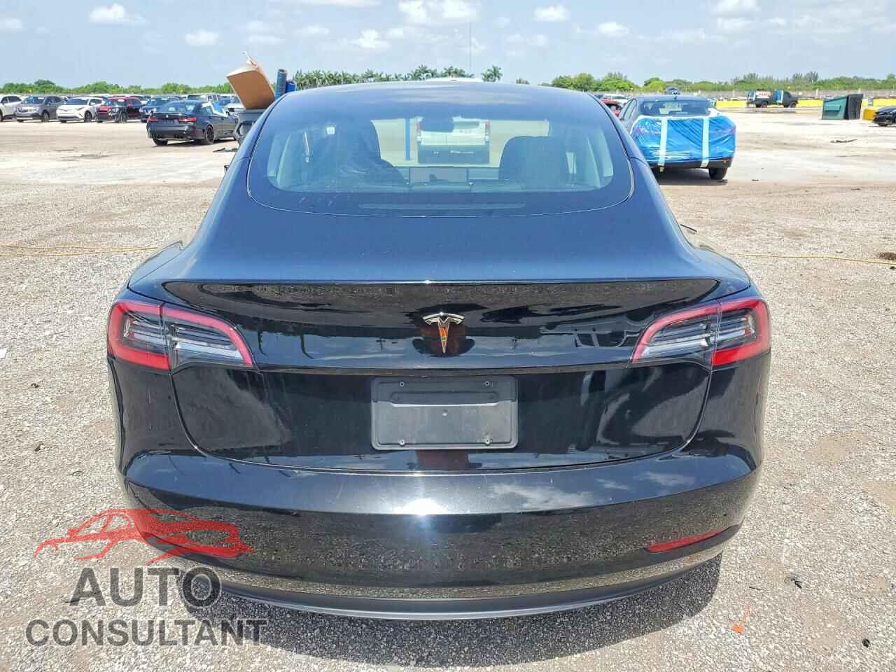 TESLA MODEL 3 2023 - 5YJ3E1EA0PF459479