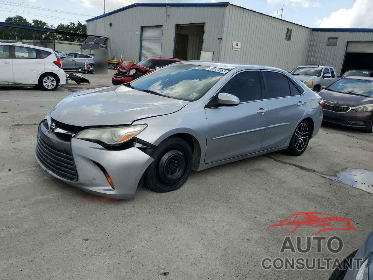 TOYOTA CAMRY 2015 - 4T4BF1FK3FR451691