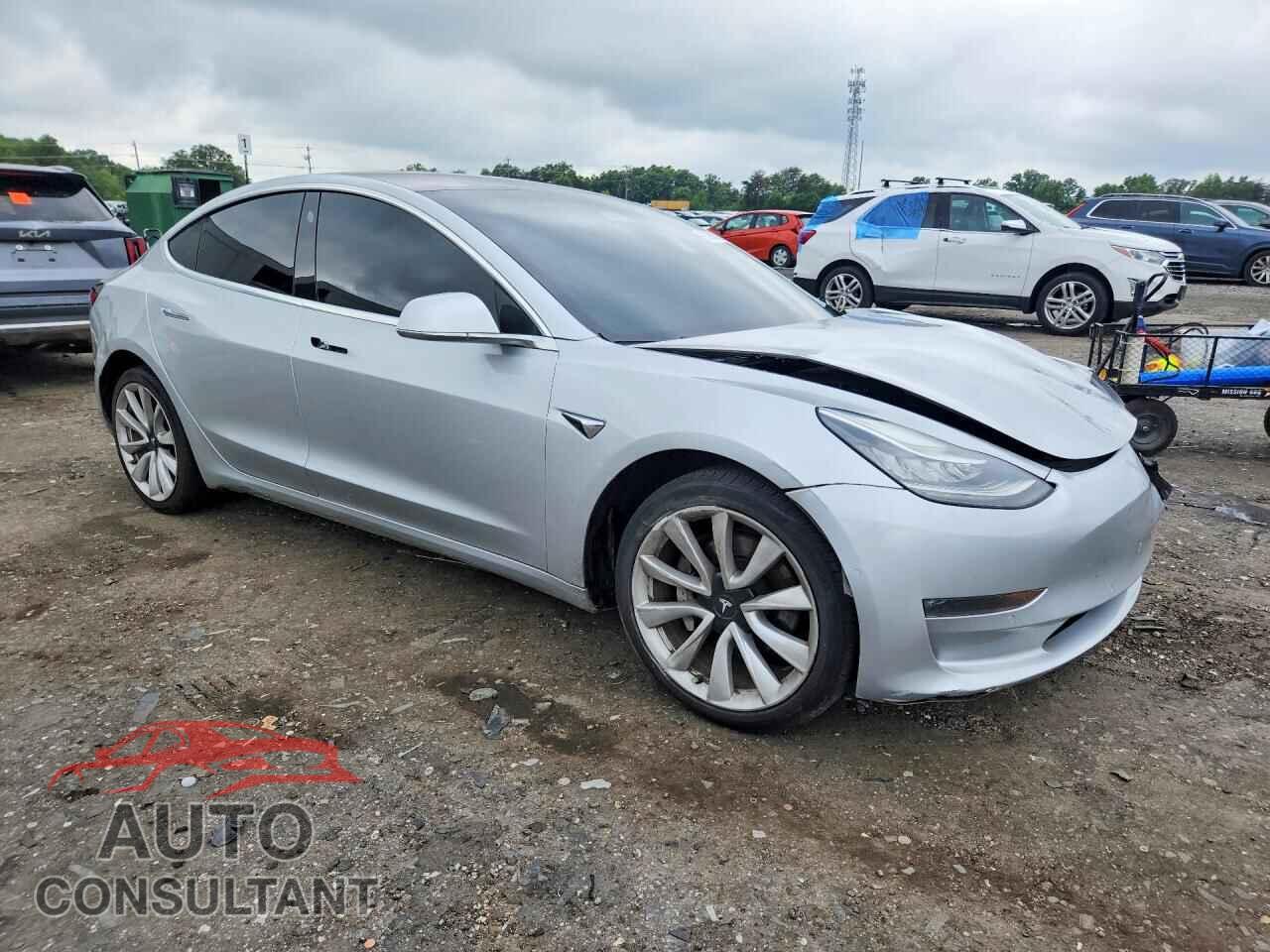 TESLA MODEL 3 2018 - 5YJ3E1EAXJF048341