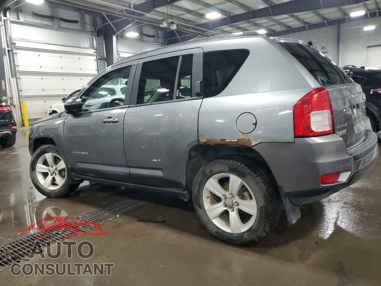 JEEP COMPASS 2011 - 1J4NF1FB5BD239293
