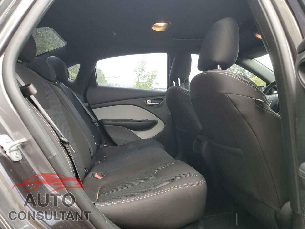 DODGE DART 2015 - 1C3CDFBB6FD223278