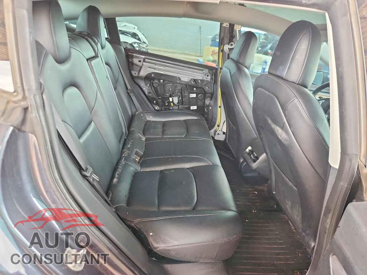 TESLA MODEL 3 2022 - 5YJ3E1EC3NF177285