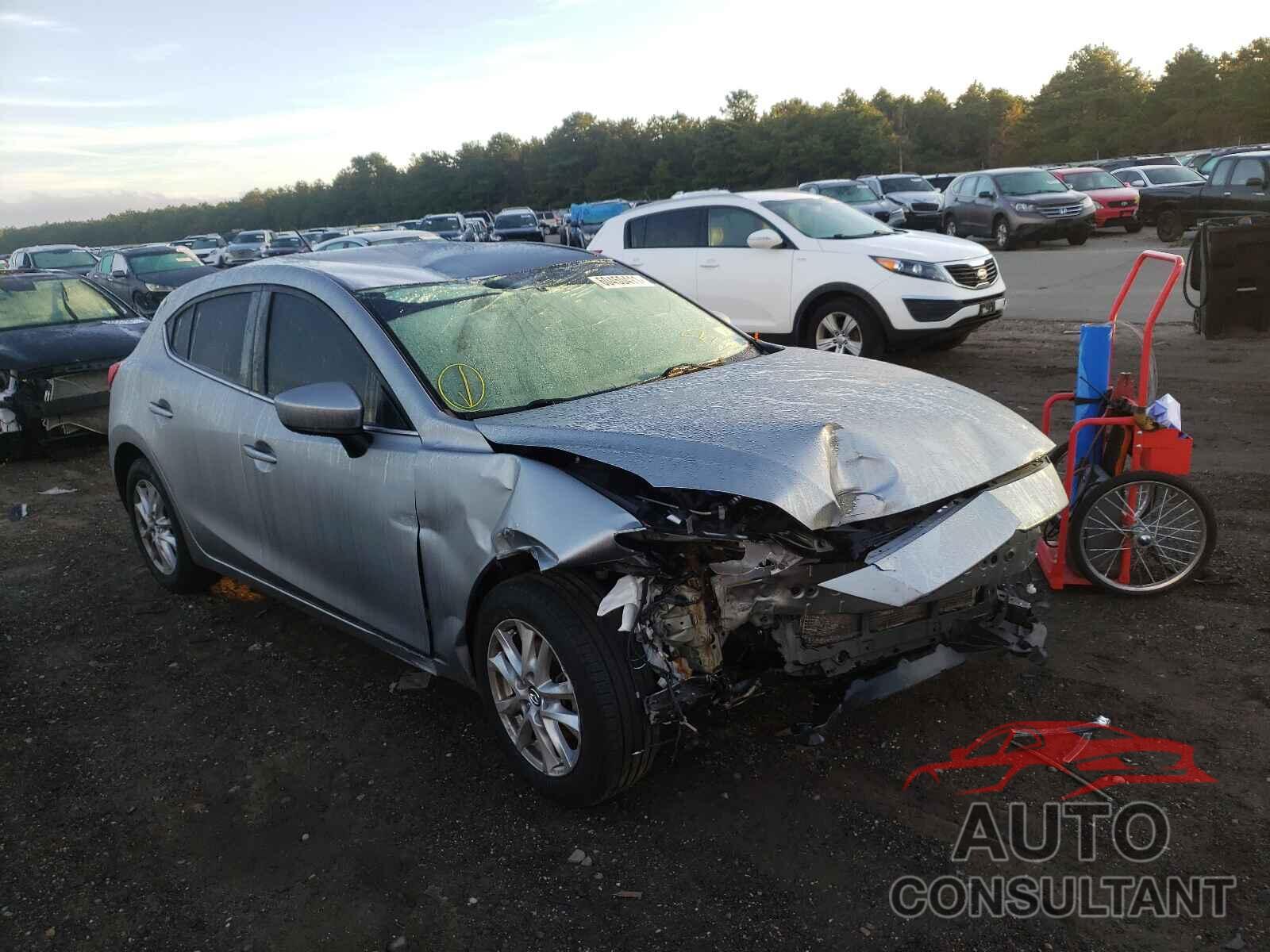 MAZDA 3 2016 - 3MZBM1K74GM283374