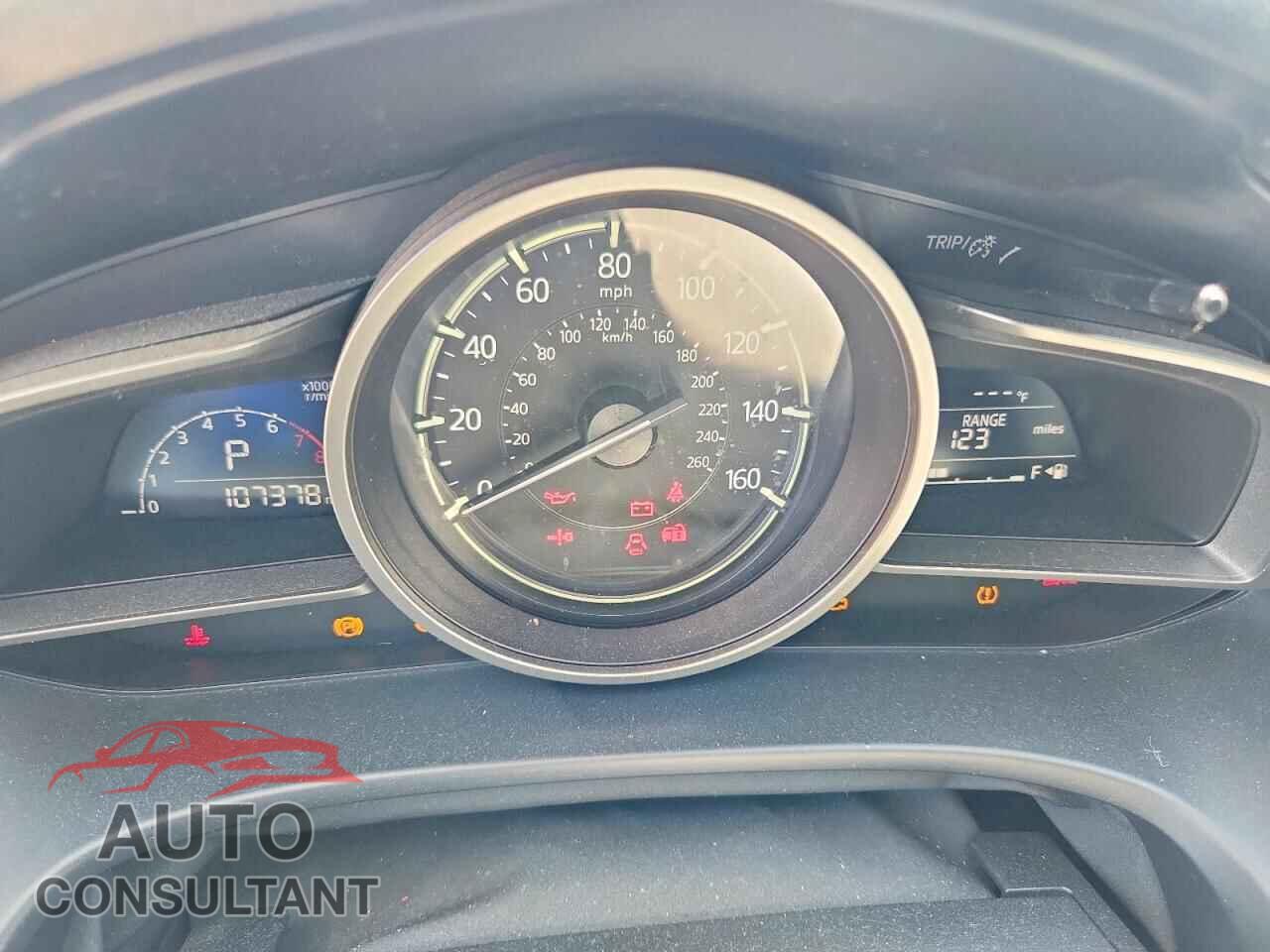 MAZDA 3 2017 - 3MZBN1U74HM157351