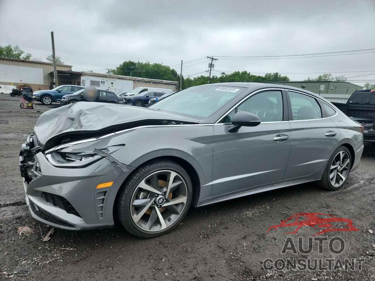 HYUNDAI SONATA 2023 - KMHL44J29PA256095