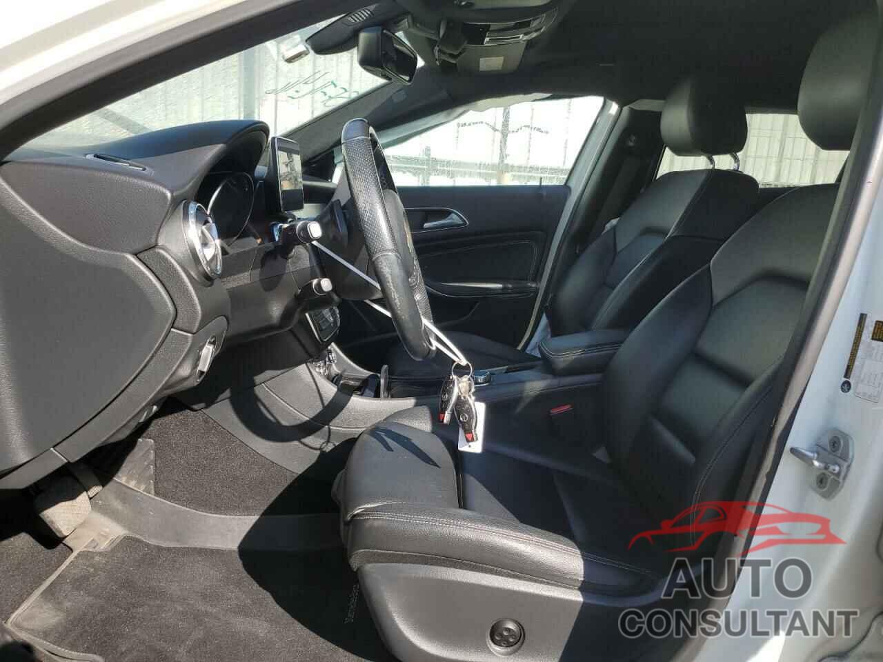 MERCEDES-BENZ GLA-CLASS 2016 - WDCTG4GB5GJ190447