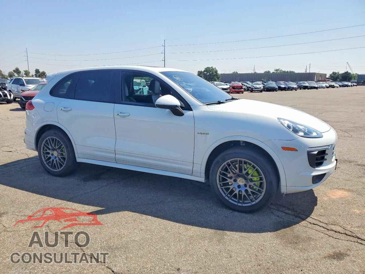 PORSCHE CAYENNE 2015 - WP1AE2A21FLA52521
