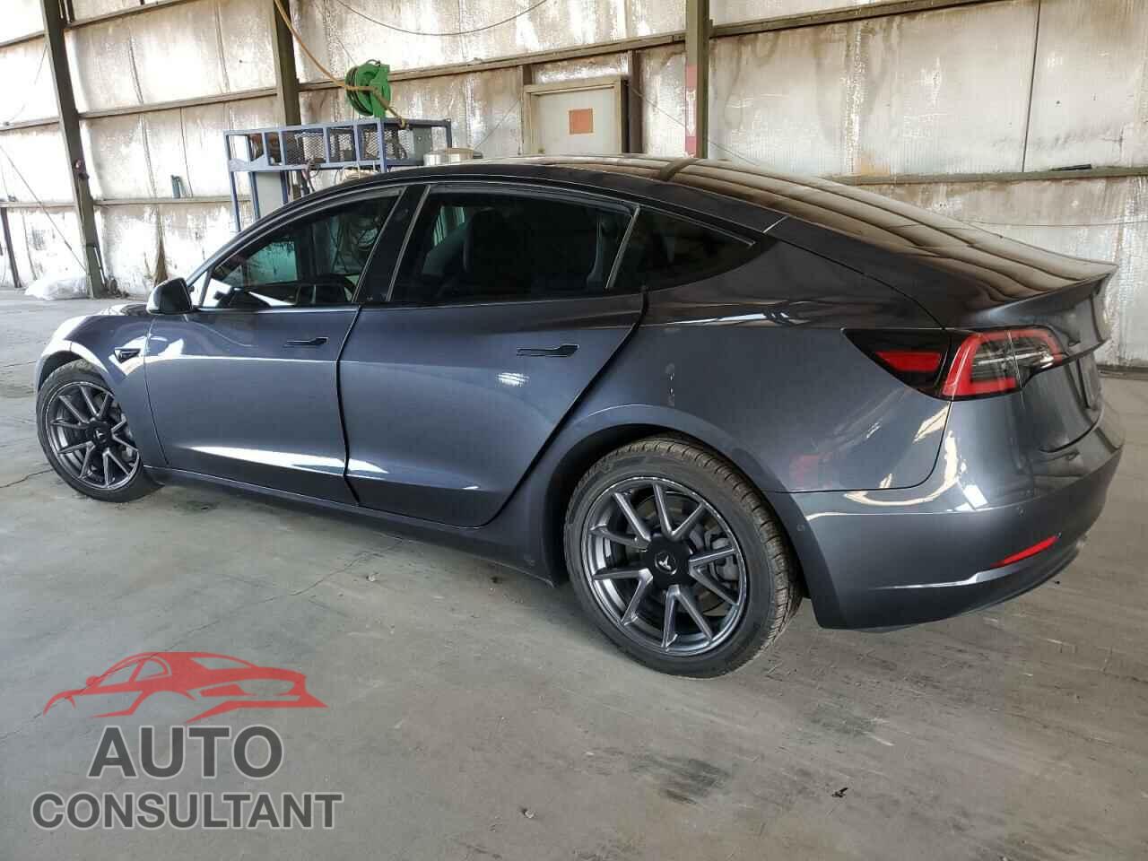TESLA MODEL 3 2022 - 5YJ3E1EB0NF335427