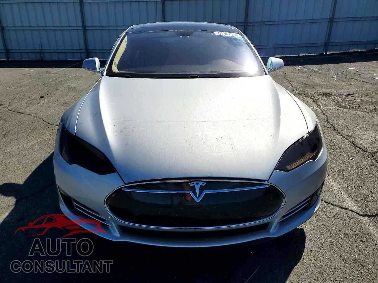 TESLA MODEL S 2014 - 5YJSA1H11EFP48614