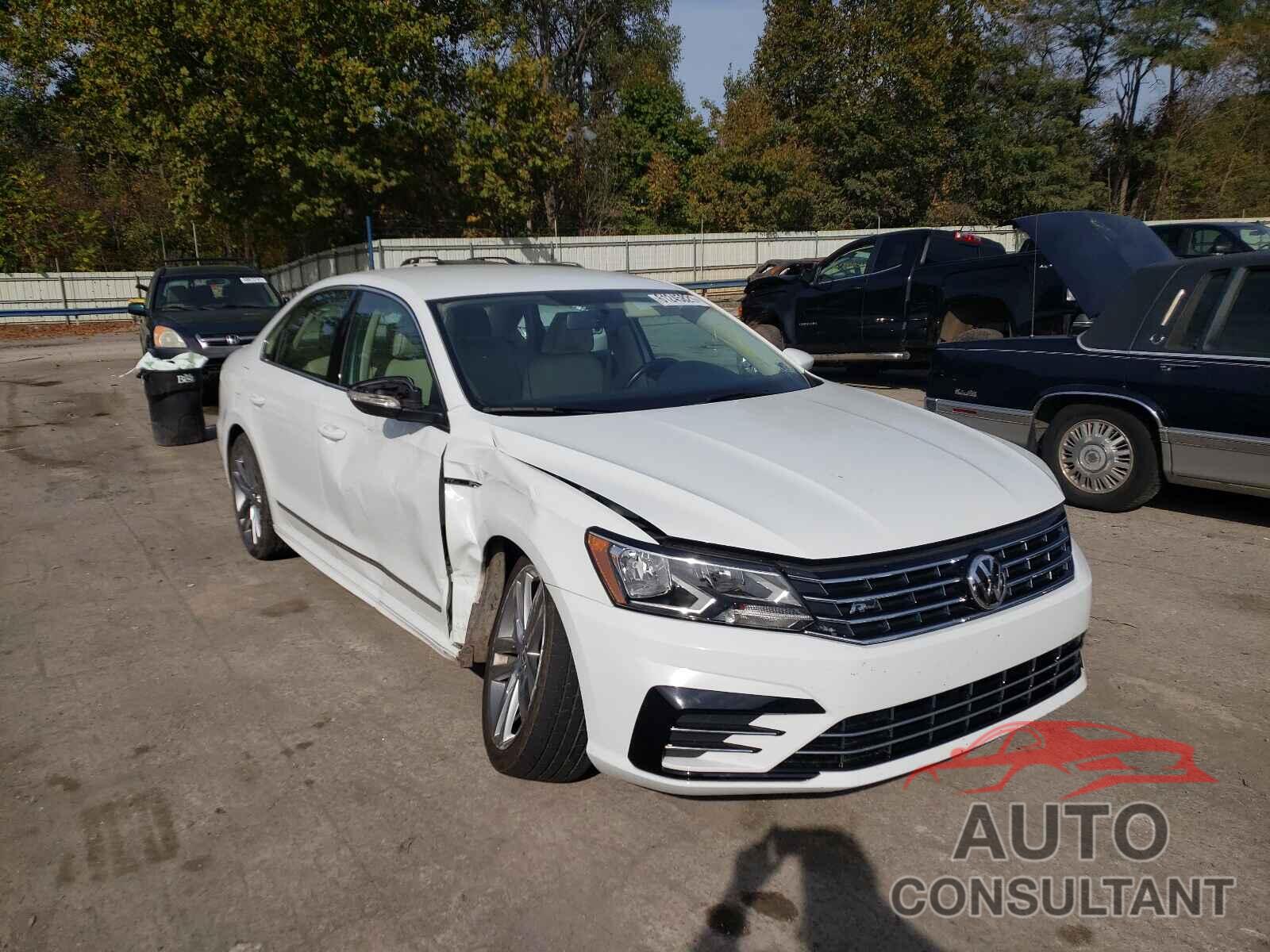 VOLKSWAGEN PASSAT 2017 - 1VWDT7A30HC017088