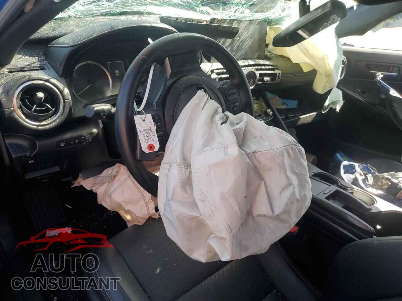 LEXUS IS 2021 - JTHAA1D25M5111296