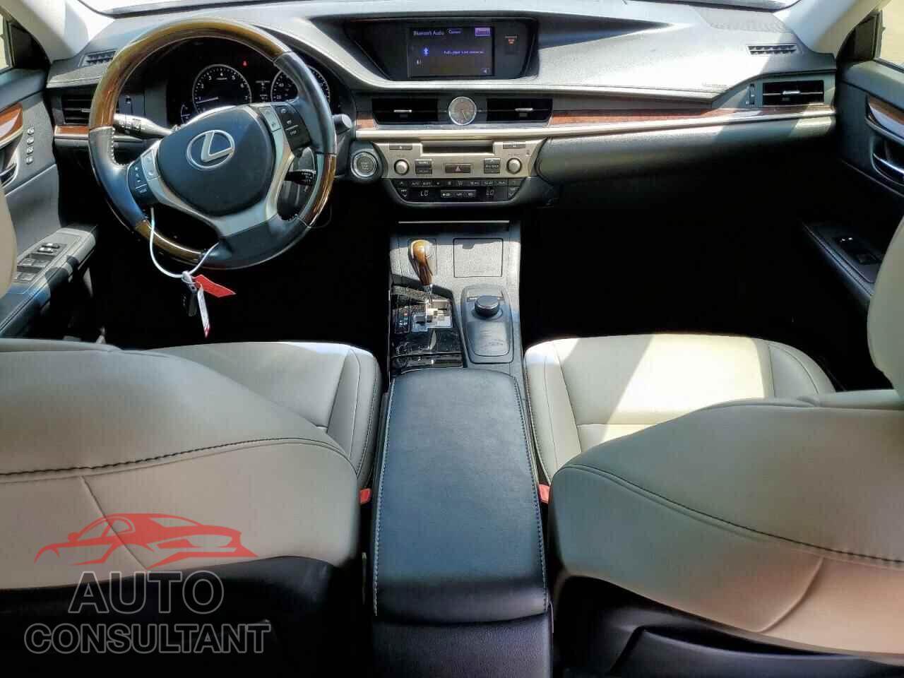 LEXUS ES350 2013 - JTHBK1GG8D2015947