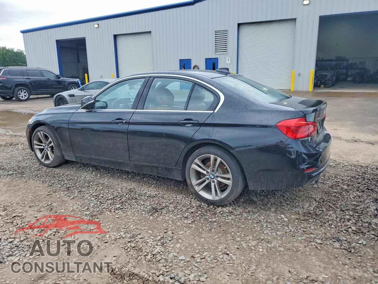 BMW 3 SERIES 2017 - WBA8D9C36HA005921